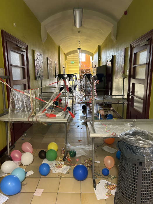 img_9438.jpg img_9438.jpg