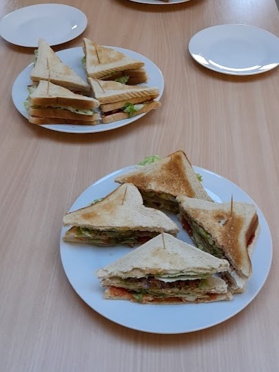 sandwich.jpg